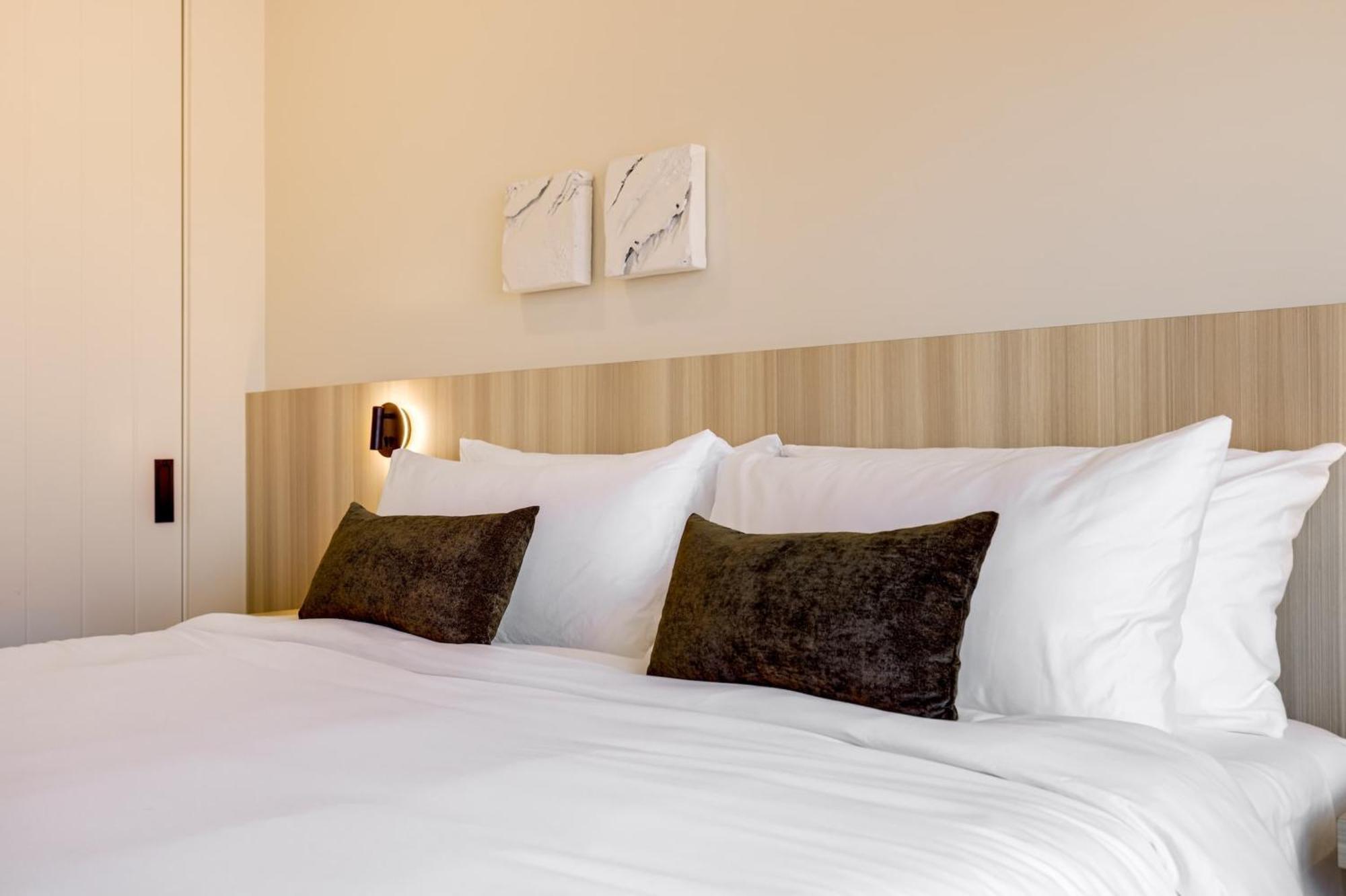Casa De La Vina - Boutique Apartments In Downtown ซานตาบาร์บารา ภายนอก รูปภาพ
