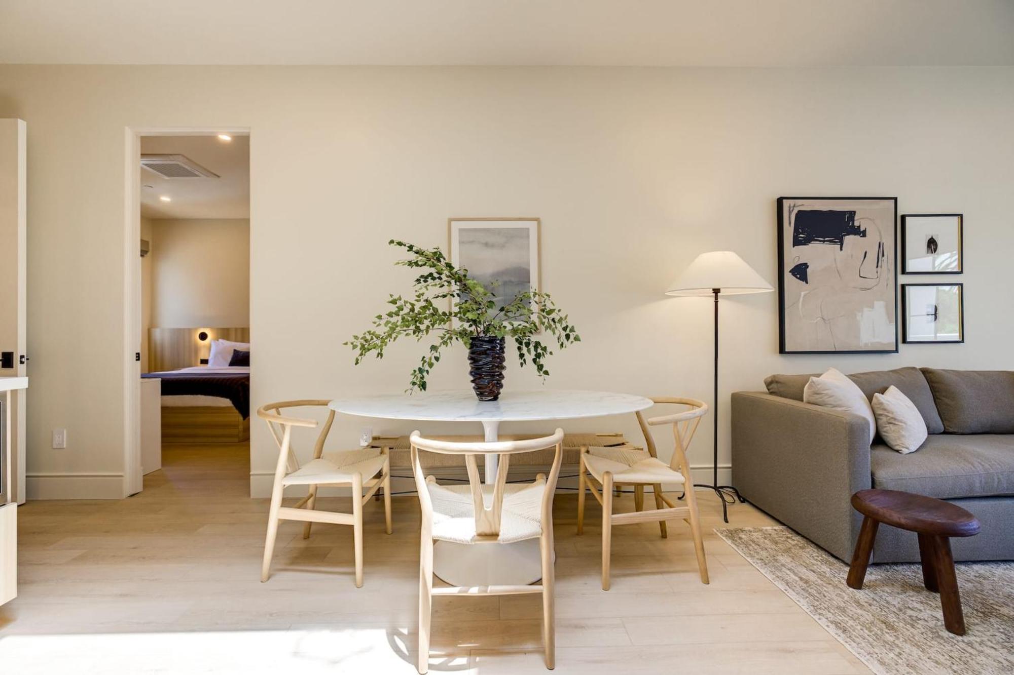 Casa De La Vina - Boutique Apartments In Downtown ซานตาบาร์บารา ภายนอก รูปภาพ