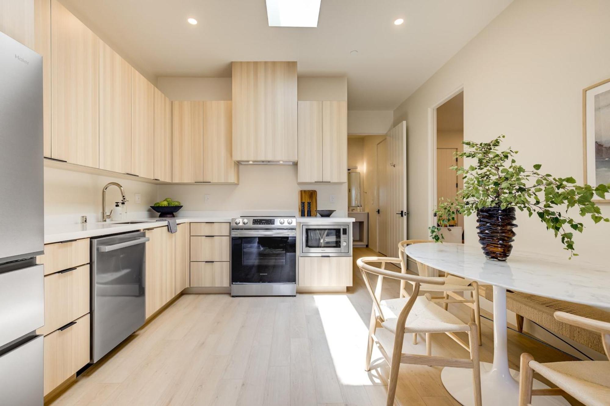 Casa De La Vina - Boutique Apartments In Downtown ซานตาบาร์บารา ภายนอก รูปภาพ