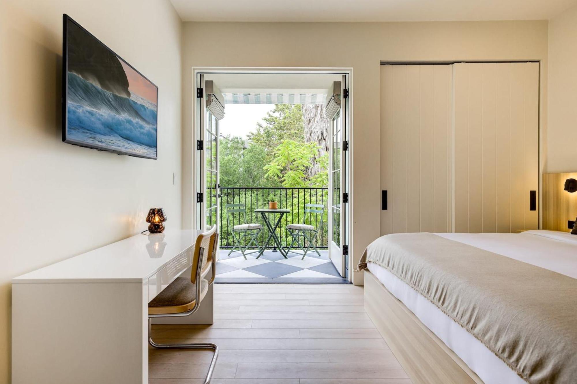 Casa De La Vina - Boutique Apartments In Downtown ซานตาบาร์บารา ภายนอก รูปภาพ