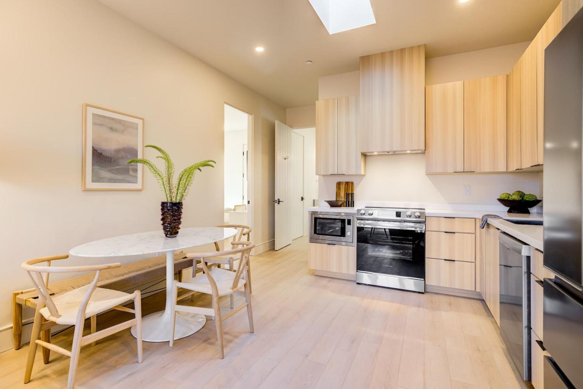 Casa De La Vina - Boutique Apartments In Downtown ซานตาบาร์บารา ภายนอก รูปภาพ